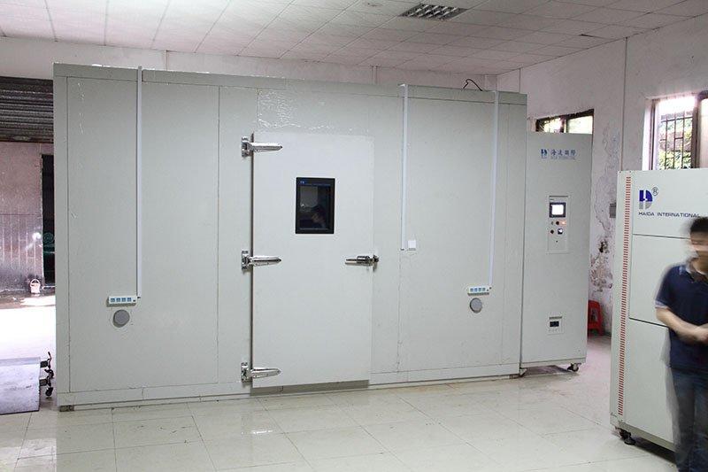 Walk-in temperature and humidity test room